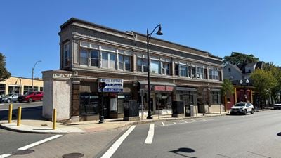 490 Broadway