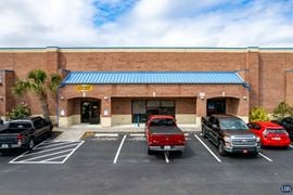 115 Alma Blvd