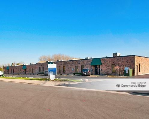 Oakwood Commons Business Center