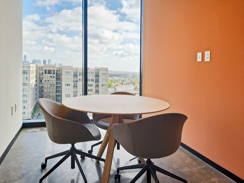 Regus - Houston - Branch St