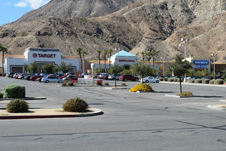 Desert Crossing Shopping Center - Palm Desert