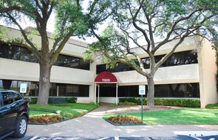 Commercial space for Rent at 11325 Pegasus St in Dallas