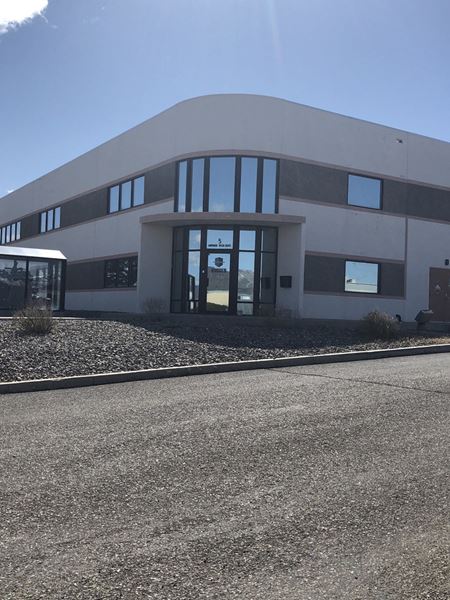 Industrial space for Rent at 5 Airpark Vista Blvd in Dayton