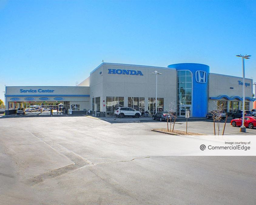 8010 & 8030 South Autoplex Loop 8030 South Autoplex Loop Retail