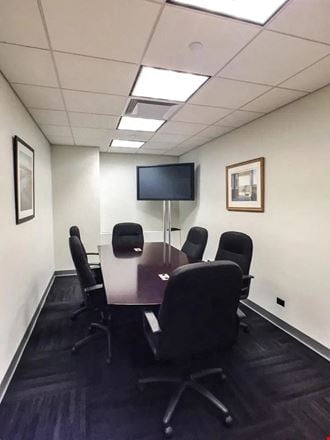 Bevmax Office Centers - Midtown East