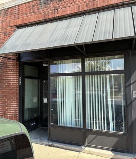 Flex Space space for Rent at 913 E Market St in Akron