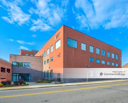 One Montvale Avenue