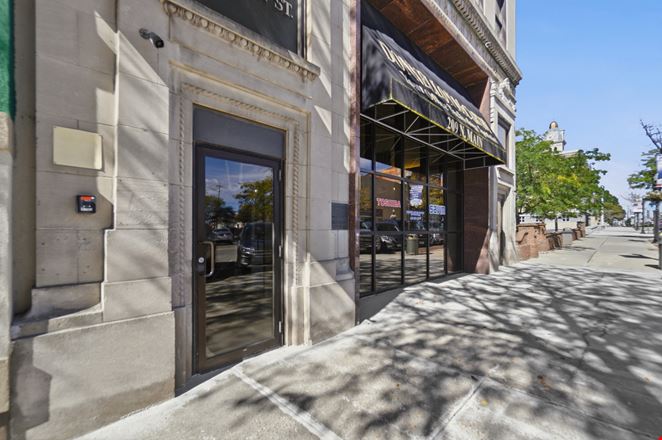 209 N Main St