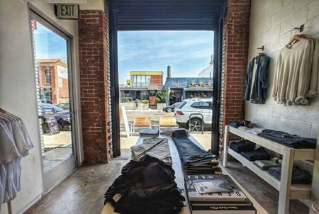 Retail space for Rent at 1638 Abbot Kinney Boulevard in Los Angeles