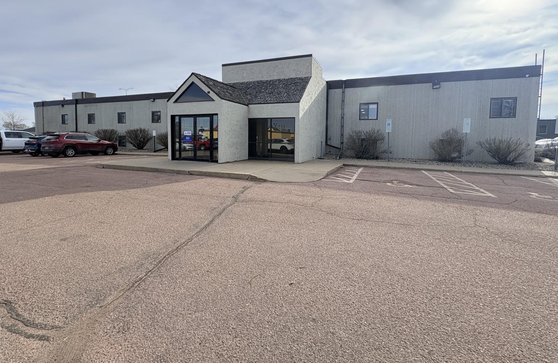 817 W Russell St, Sioux Falls, SD 57104