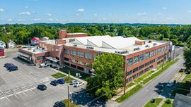 325 W Main St