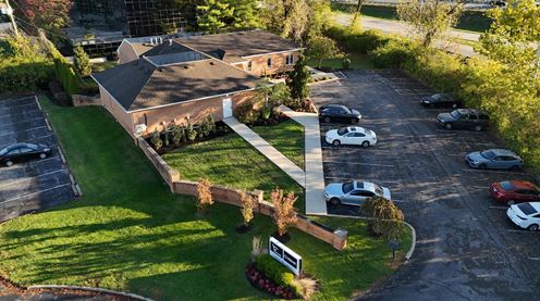 480 Colonial Pkwy