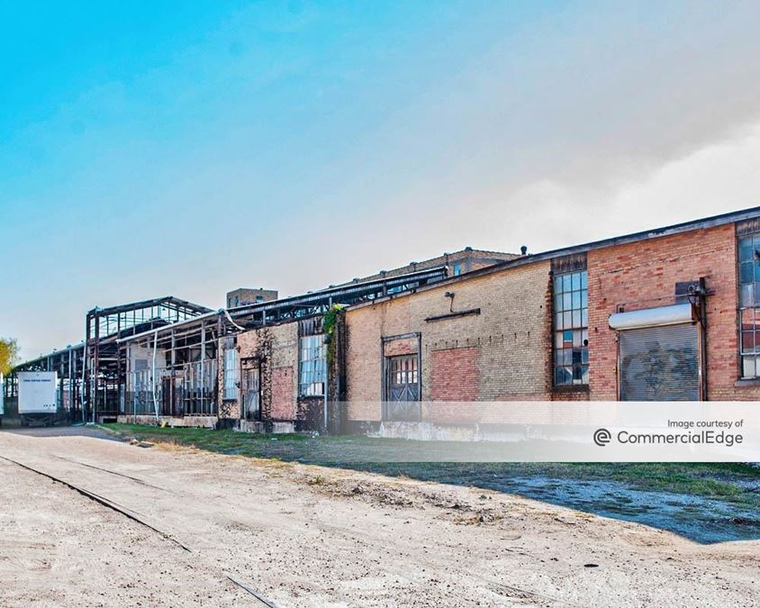 5900 Canal Street, Houston, TX 77011