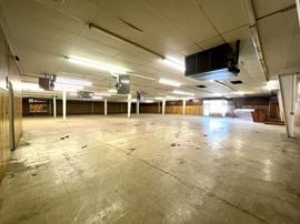10081 W Ridge Rd