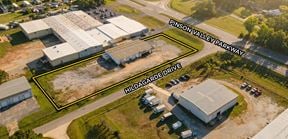 Freestanding Truck/Equipment Facility With Yard