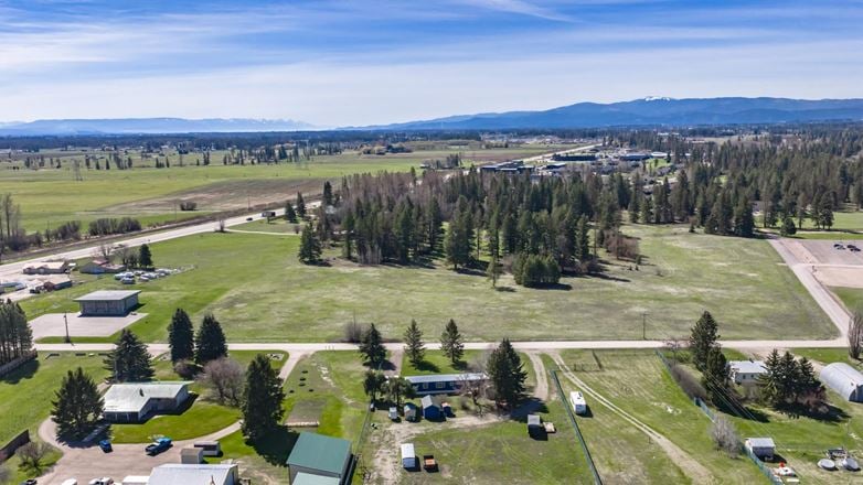 3796 Highway 2 E