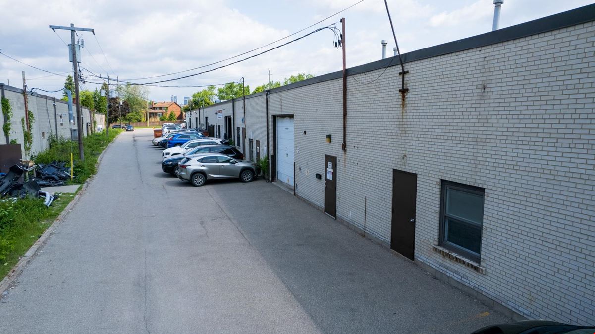 375 John Street, Markham, ON L3T 5W5