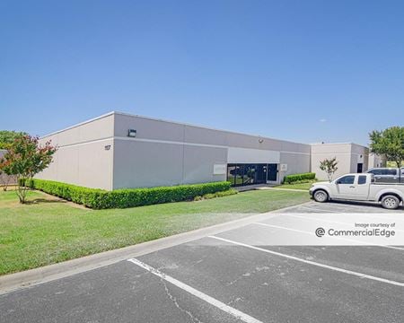 Commercial space for Rent at 1109 South Airport Circle in Euless