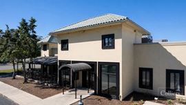 High-Profile 6,867± SF Second-Generation Restaurant | 1.52 AC | 74 Parking Spaces | I-295/Blanding Corridor