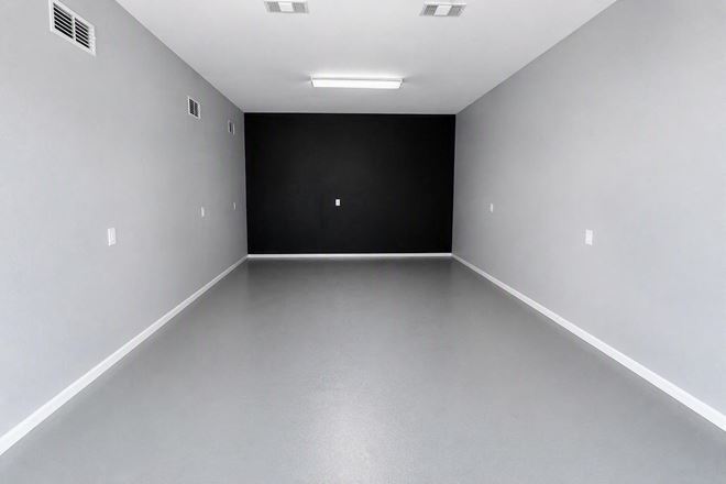 Free Standing Small Office Building for Lease