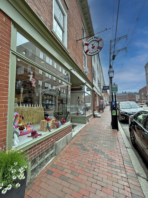 Downtown Retail Condominium