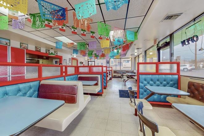 TURNKEY RESTAURANT INVESTMENT IN NORTHEAST HEIGHTS