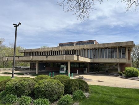 Office space for Sale at 4600 N Brandywine Dr in Peoria