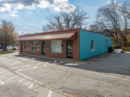 Photo of commercial space at 1997 Hendersonville Road in Asheville