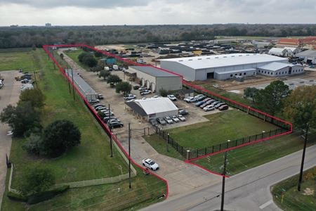 Industrial space for Rent at 17125 Groeschke Rd in Houston