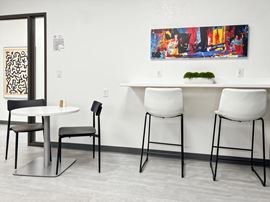Regus - Tucson E Broadway Blvd