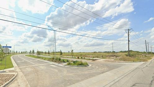 4± Acre Service Center Site | 1,000 Homes + H-E-B