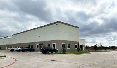 Clay Commerce Park