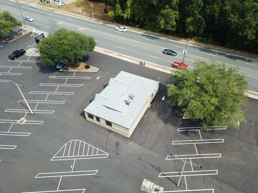 1301 S Jefferson St, Monticello Retail Space For Lease