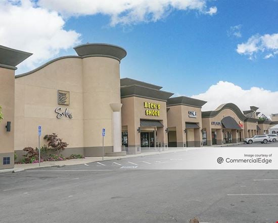 Mowry East Shopping Center - 5120 & 5200 Mowry Avenue