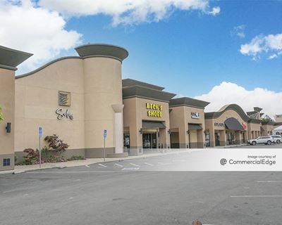 Mowry East Shopping Center - 5120 & 5200 Mowry Avenue