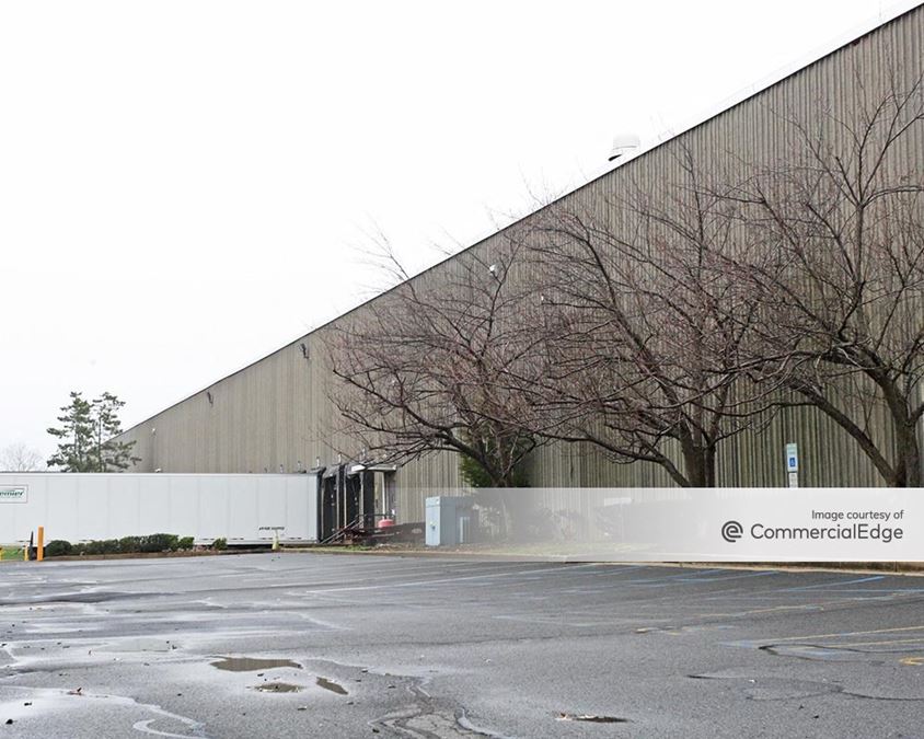 Forsgate Corporate Center - 24 Charles Court