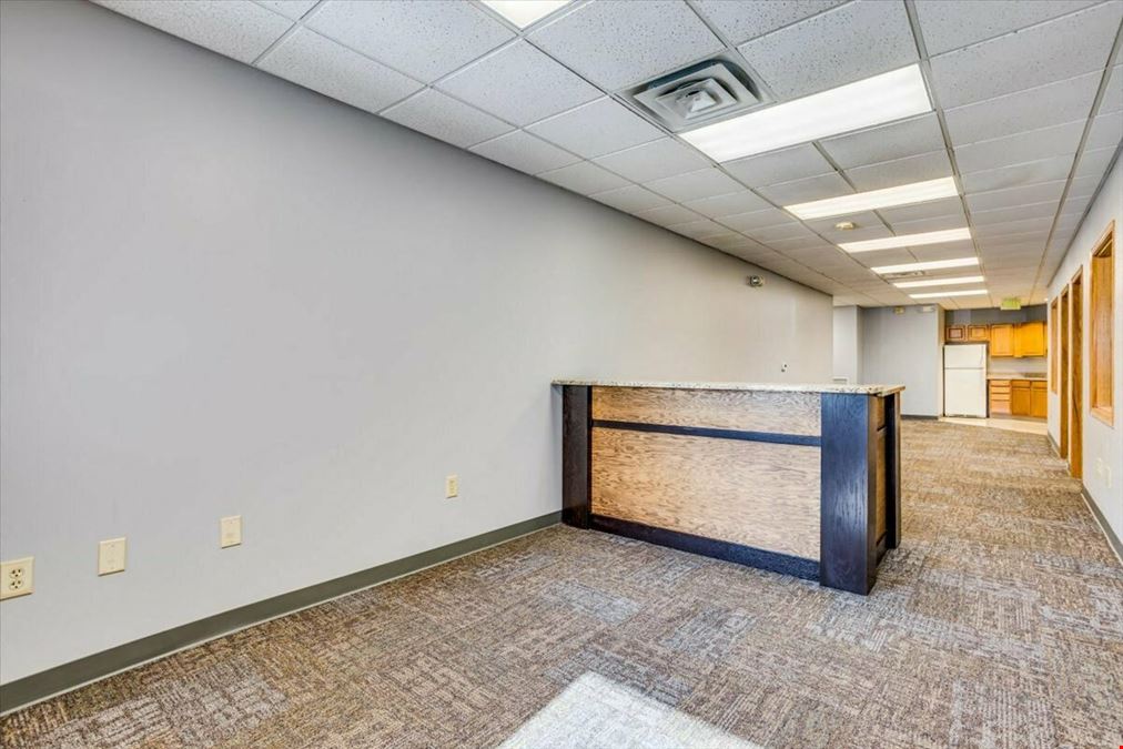 EXECUTIVE AND PROFESSIONAL OFFICE FOR LEASE