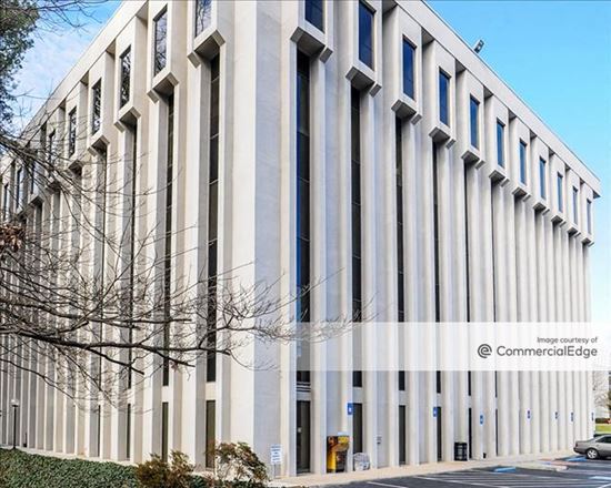 Lakeside Office Park - Building D