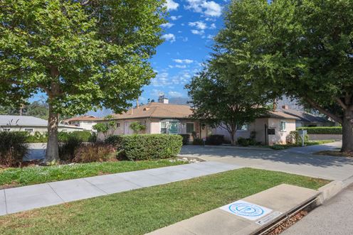 303 N Glendora Ave