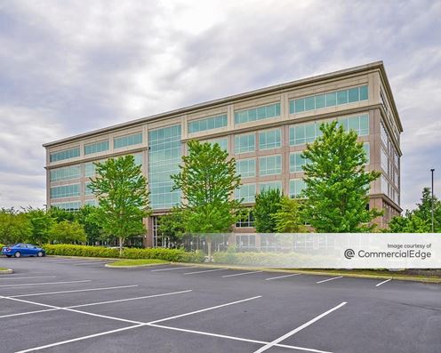 Highwoods Office Park - Cool Springs III