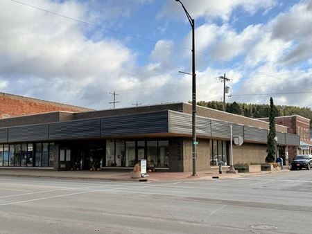 Flex Space space for Rent at 333 South Stephenson Avenue in Iron Mountain