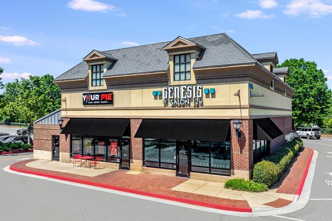 The Shoppes at Webb Gin