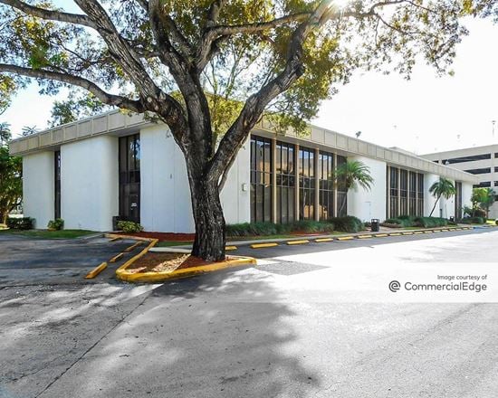Nomar Professional Building