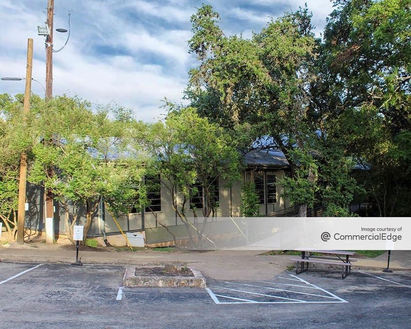 3423 Bee Cave Road - Building A