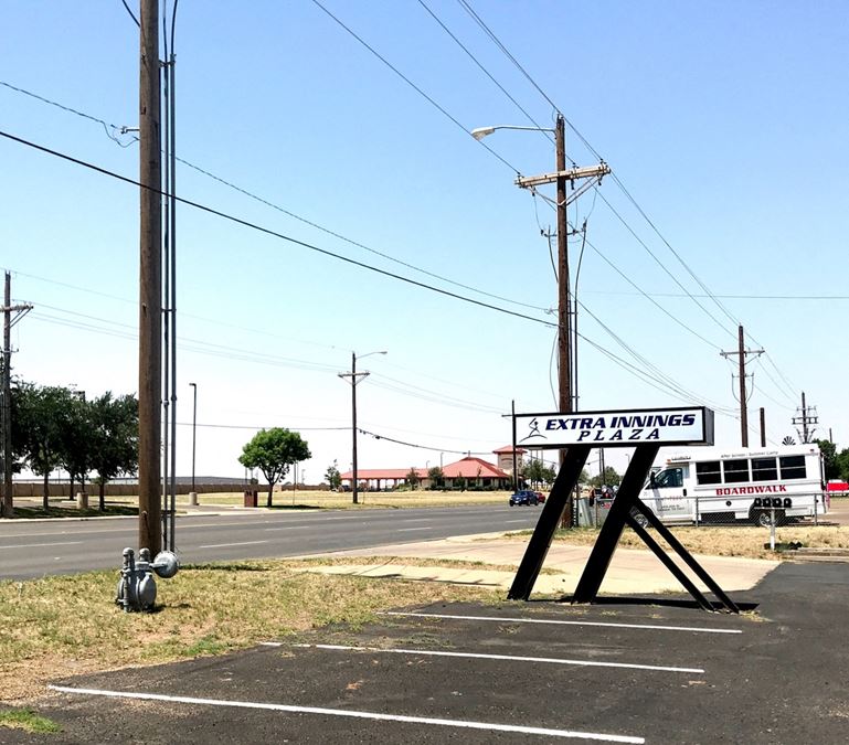 7108 82nd Street, Lubbock, TX Retail Building