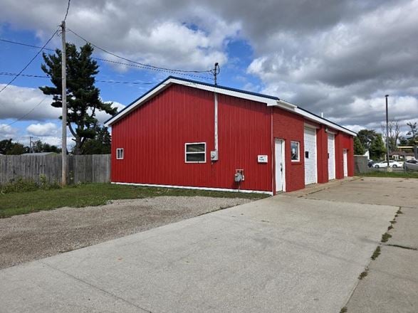 118 1/2 N Ohio Avenue, Gaylord, MI, 49735