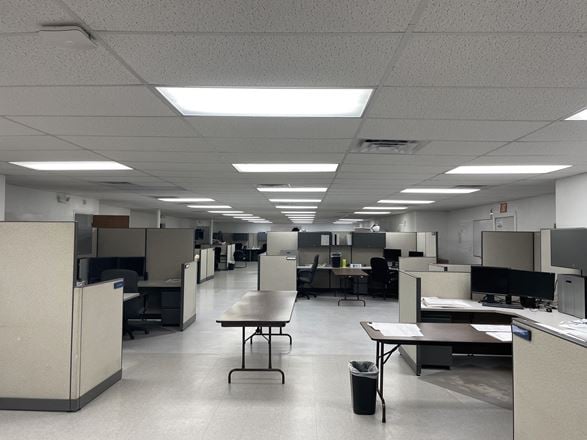 903 S. 8th St. LaPorte Office Building For Sale or Lease