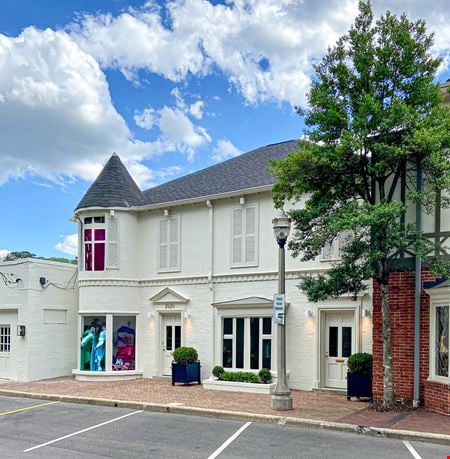 Retail space for Rent at 2820 Petticoat Ln in Mountain Brook