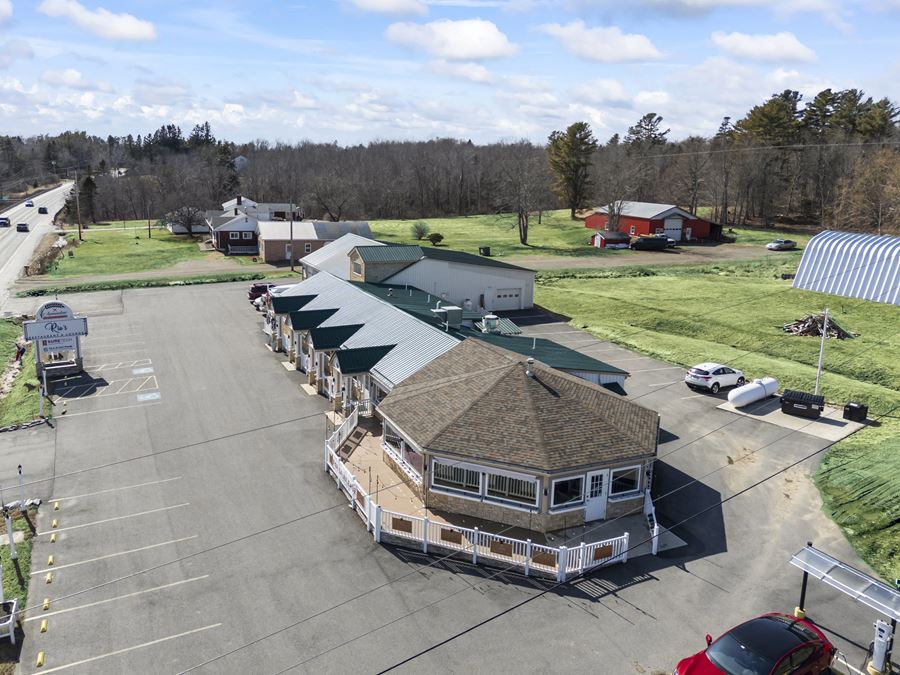 Prime Mid Coast high traffic retail, restaurant, bakery, office, warehouse EV-charging station