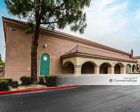 Commercial space for Rent at 5001 Verdugo Way in Camarillo